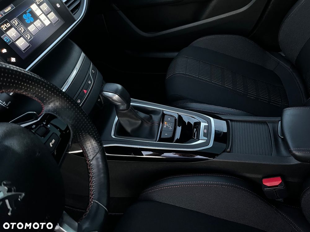 Peugeot 308 PureTech 130 EAT6 Stop & Start GT-Line Edition - 13