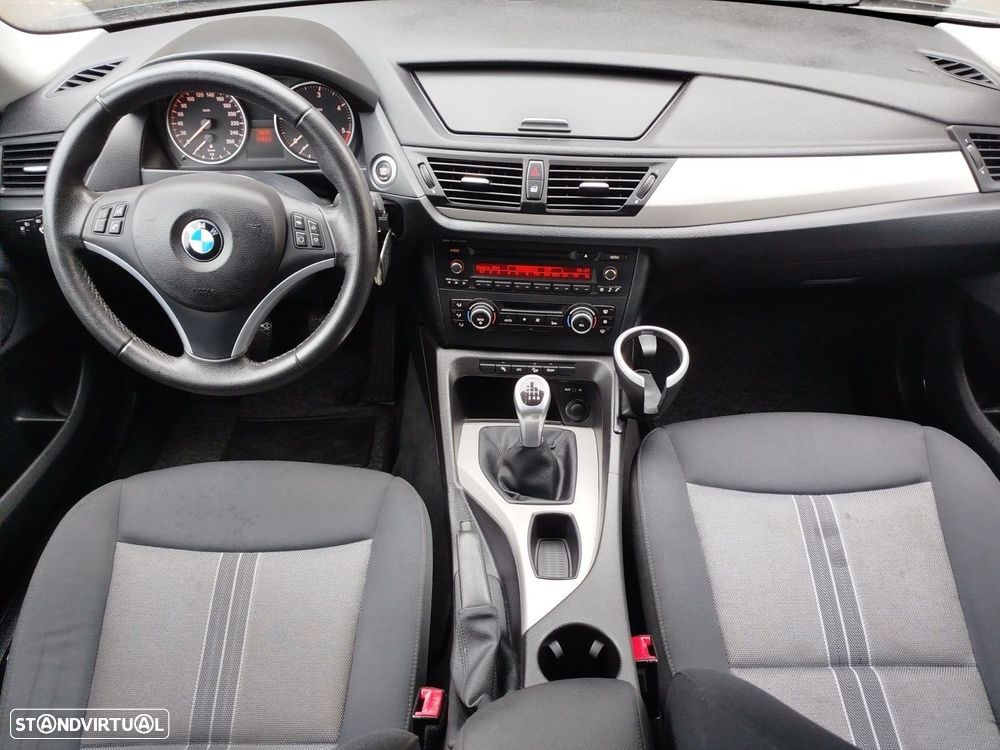 BMW X1 18 d xDrive xLine - 5