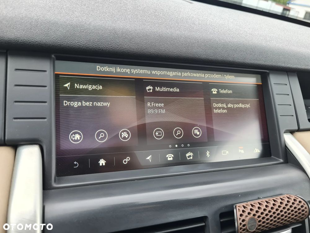 Land Rover Discovery 2.0 TD4 HSE - 30