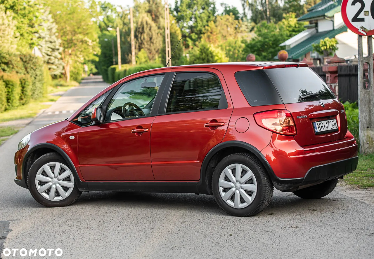 Suzuki SX4 1.5 - 9
