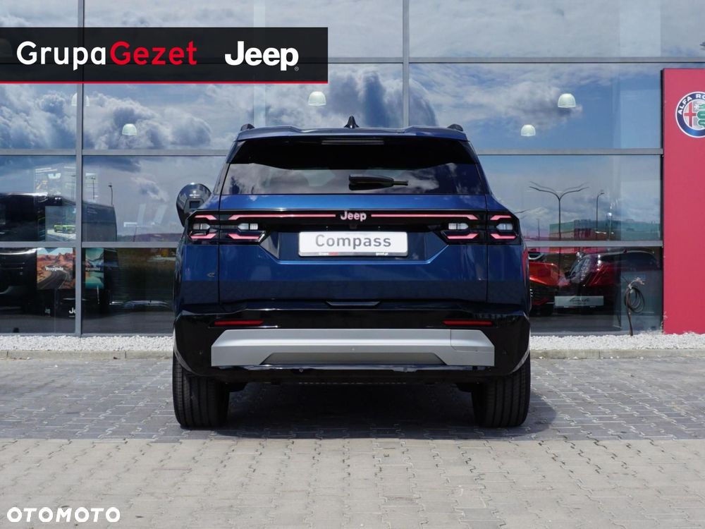 Jeep Compass - 11