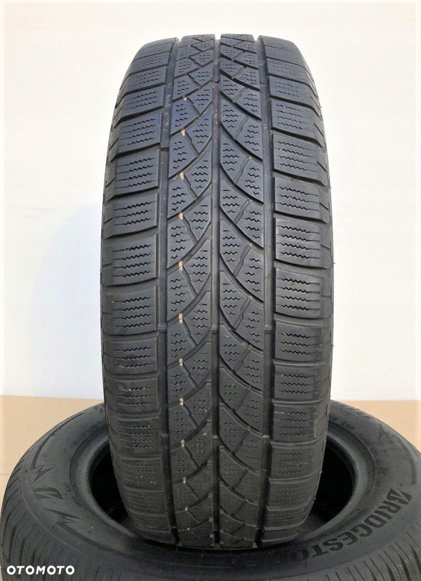 OPONA 215/65/16C 106/104T BRIDGESTONE BLIZZAK LM-18C