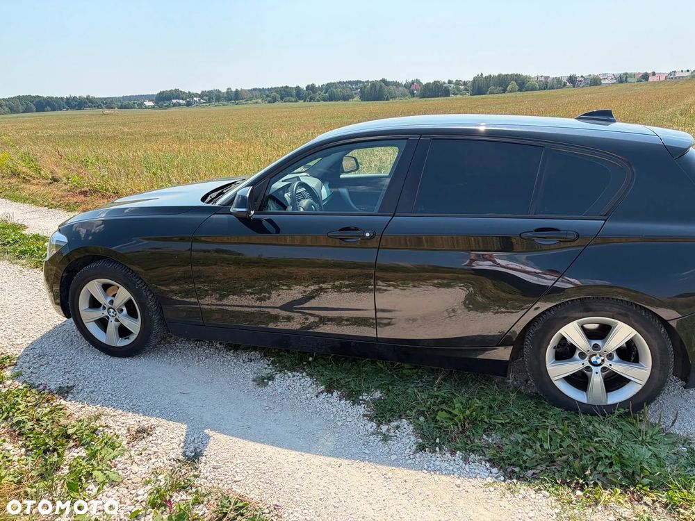 BMW Seria 1 116d EfficientDynamics Sport Line - 11