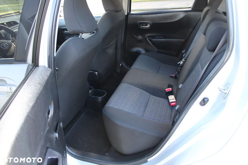 Toyota Yaris - 22