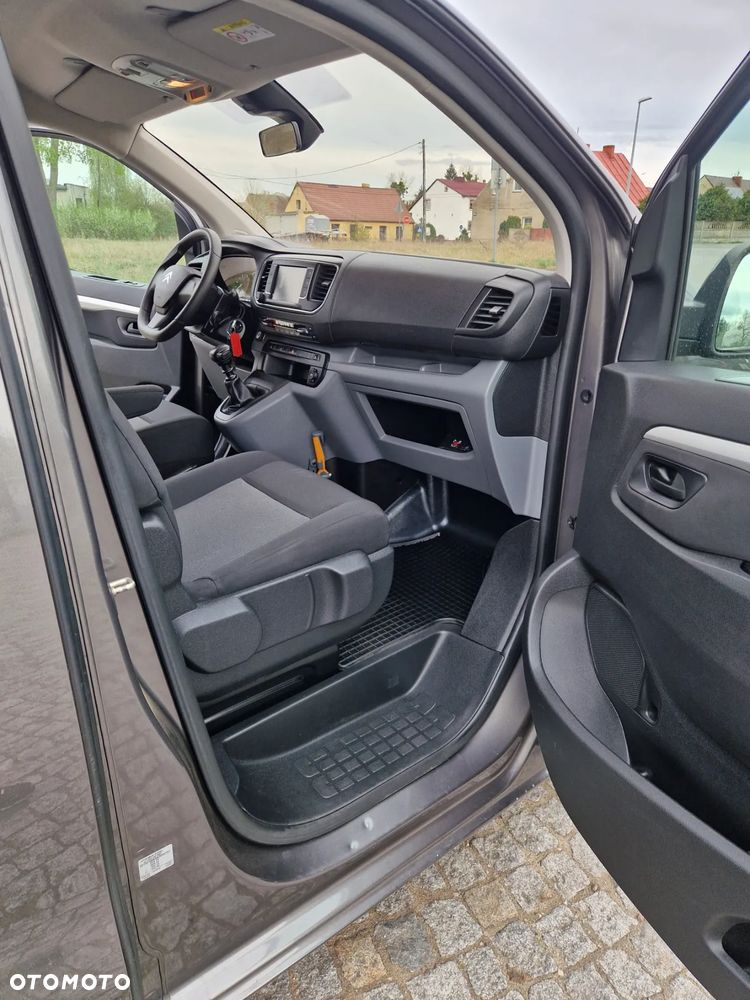 Citroën Jumpy Combi 2.0 BlueHDi XL 3t (bryg.) - 11