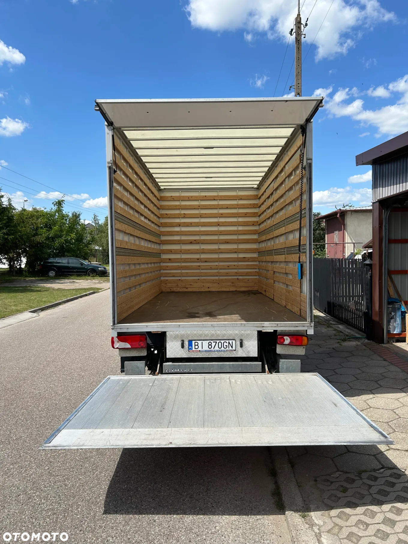 Mercedes-Benz Sprinter 516 - 12