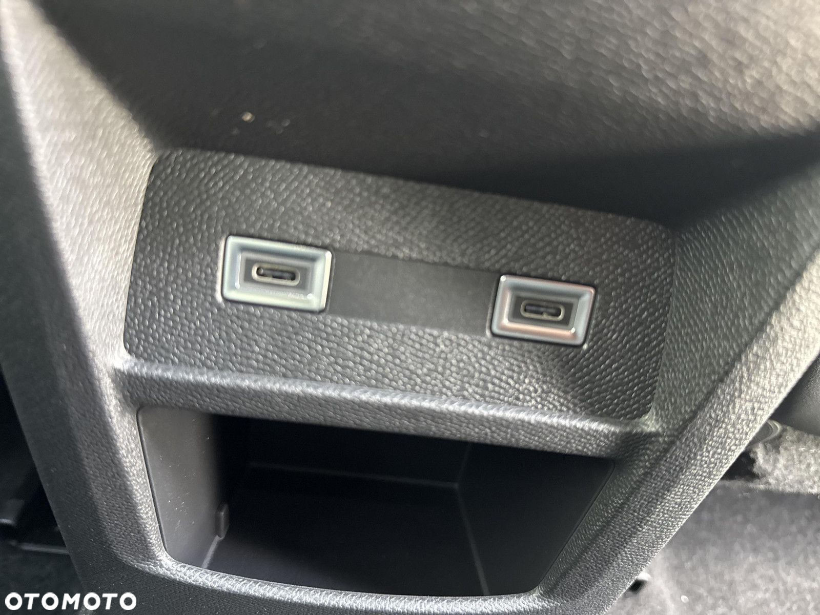 Peugeot 308 - 16