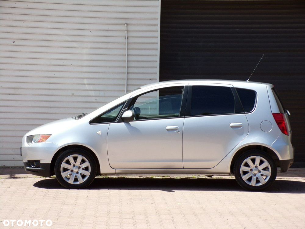 Mitsubishi Colt - 11