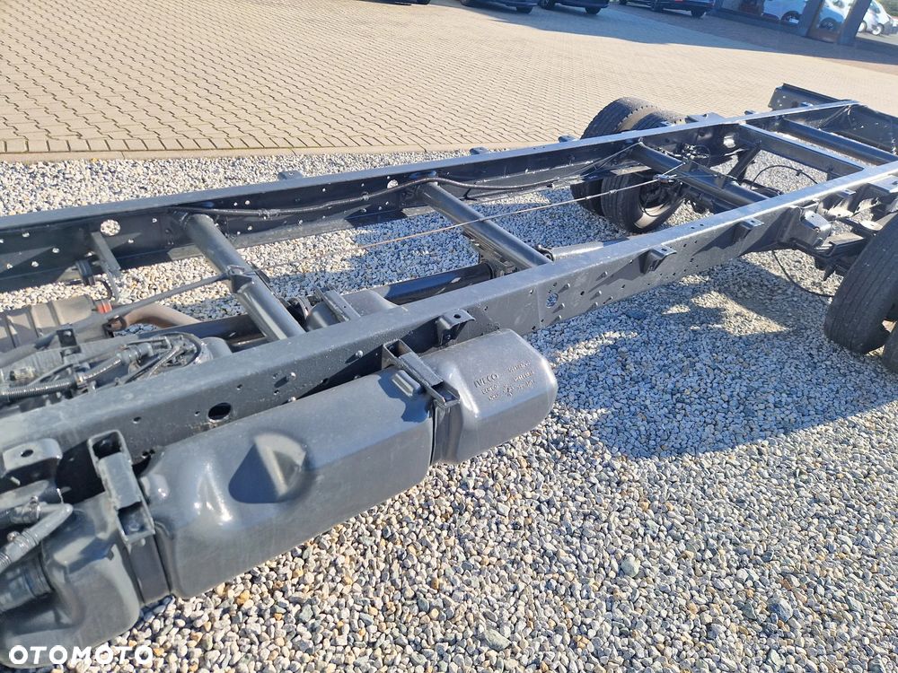 Iveco 65C17 3,0 HPI 170 KONNA RAMA DO ZABUDOWY 4,9M BLIŻNIAKI DMC 6,5T ROZSTAW OSI 4,75M KLIMA - 10