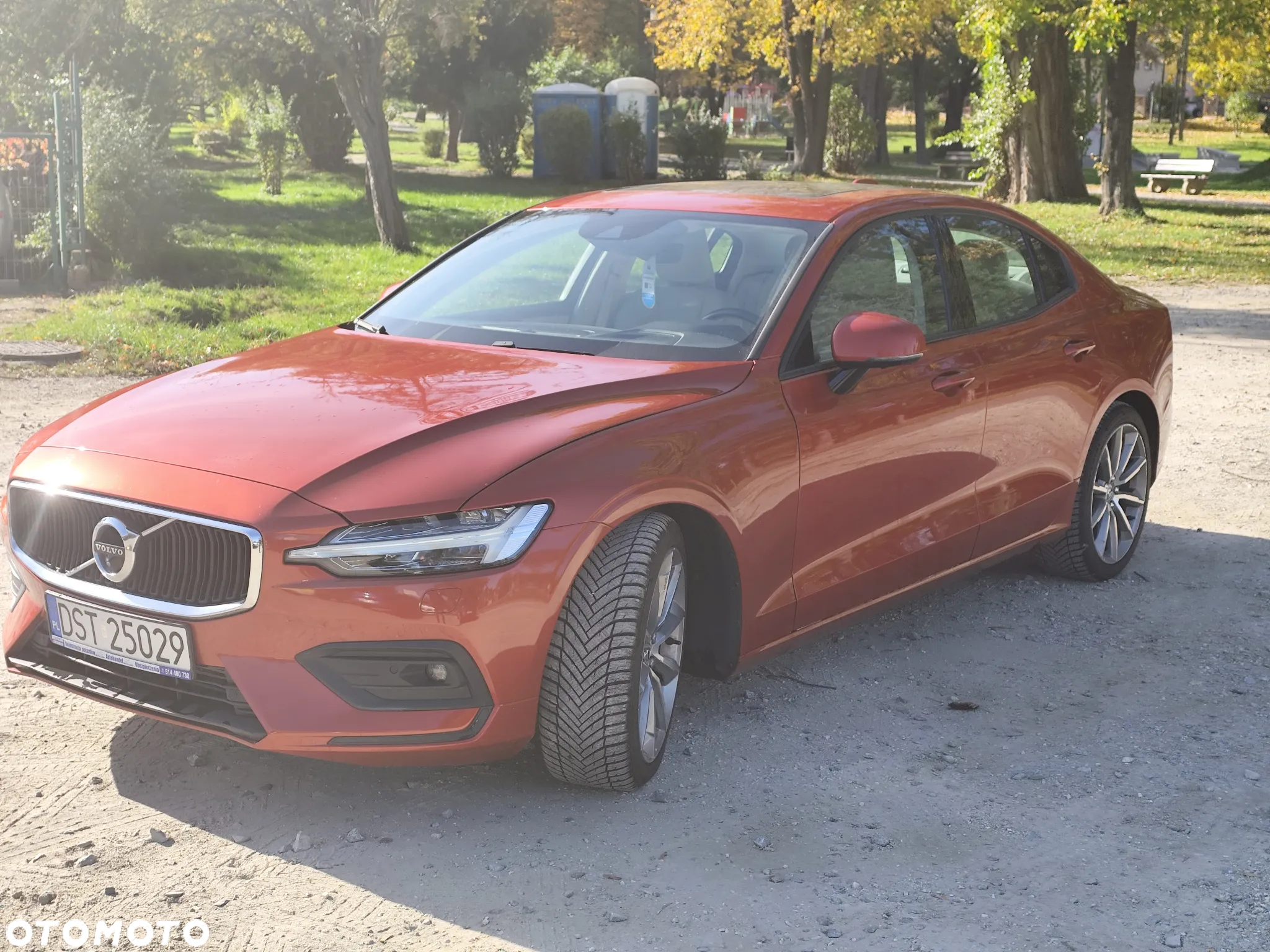 Volvo S60 T5 Momentum Pro - 4