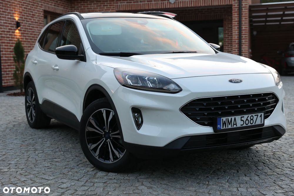 Ford Escape 2.0 EcoBoost AWD Titanium - 8