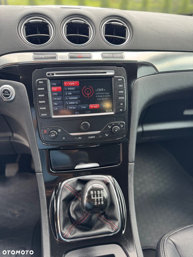 Ford S-Max 2.0 TDCi DPF Titanium - 29