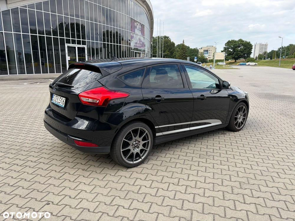 Ford Focus 1.5 TDCi Trend - 4