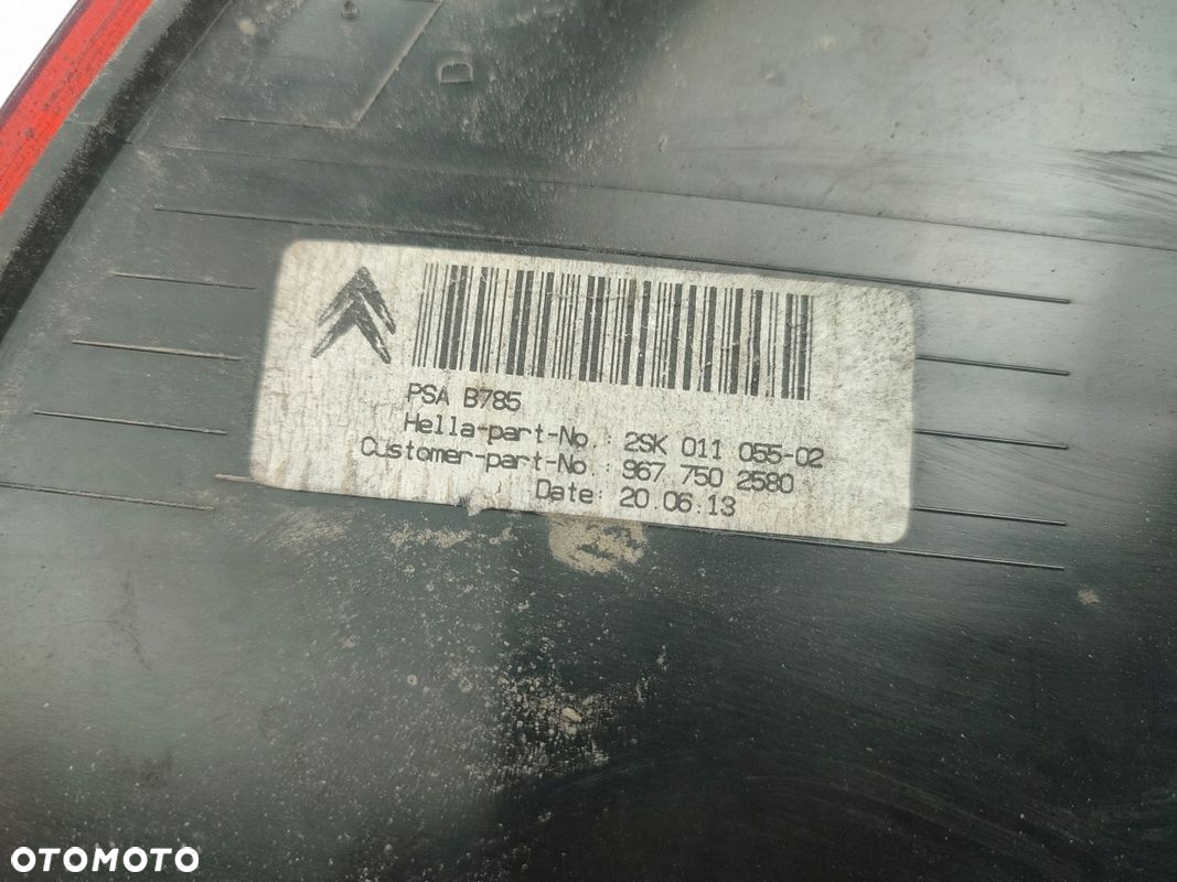 LAMPA PRAWY TYŁ CITROEN C4 PICASSO II (2013-2016) 9677502580 - 4
