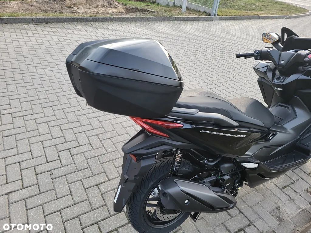 Honda NSS - 4