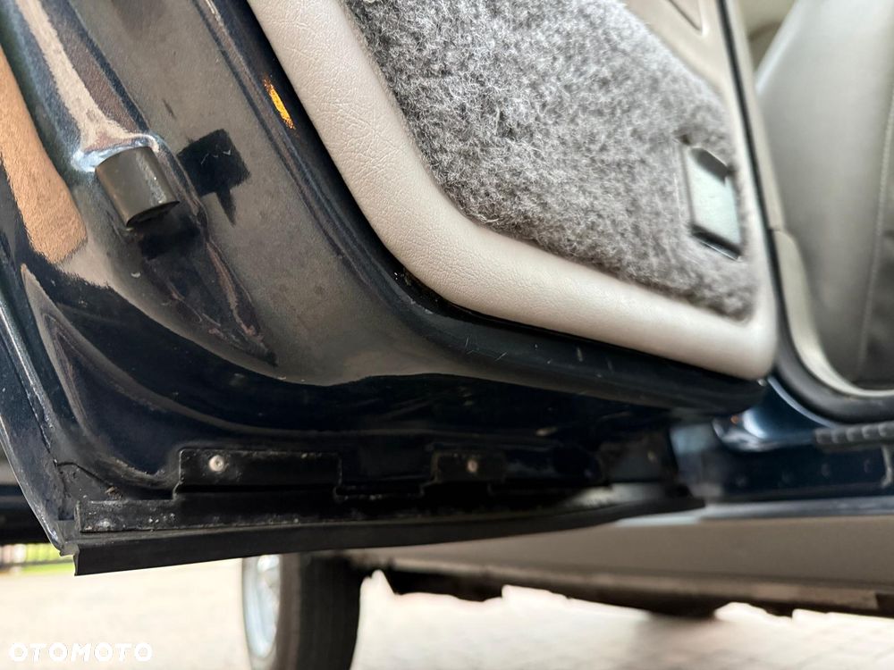Jeep Cherokee - 13
