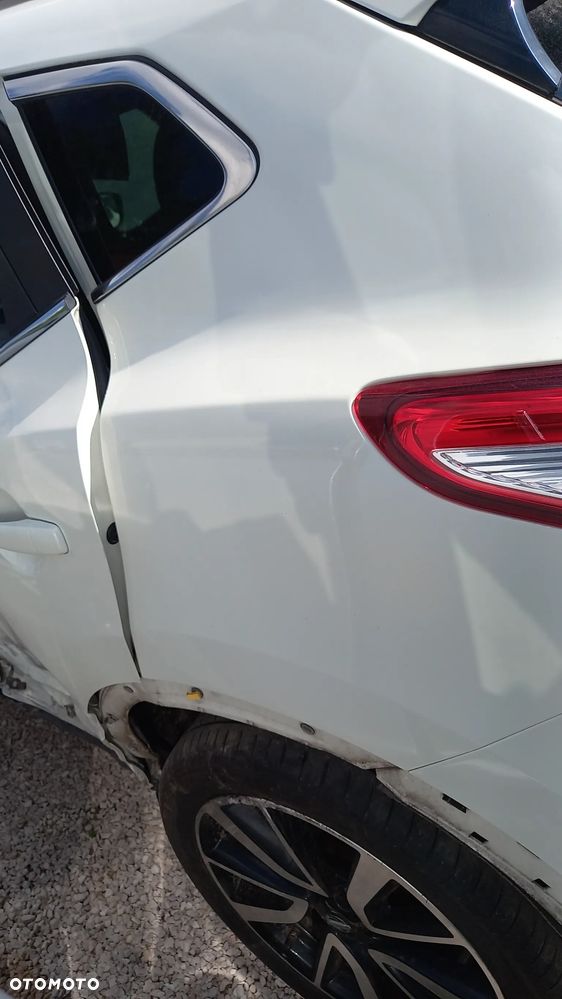 Nissan Qashqai 1.6 DCi Tekna+ - 5