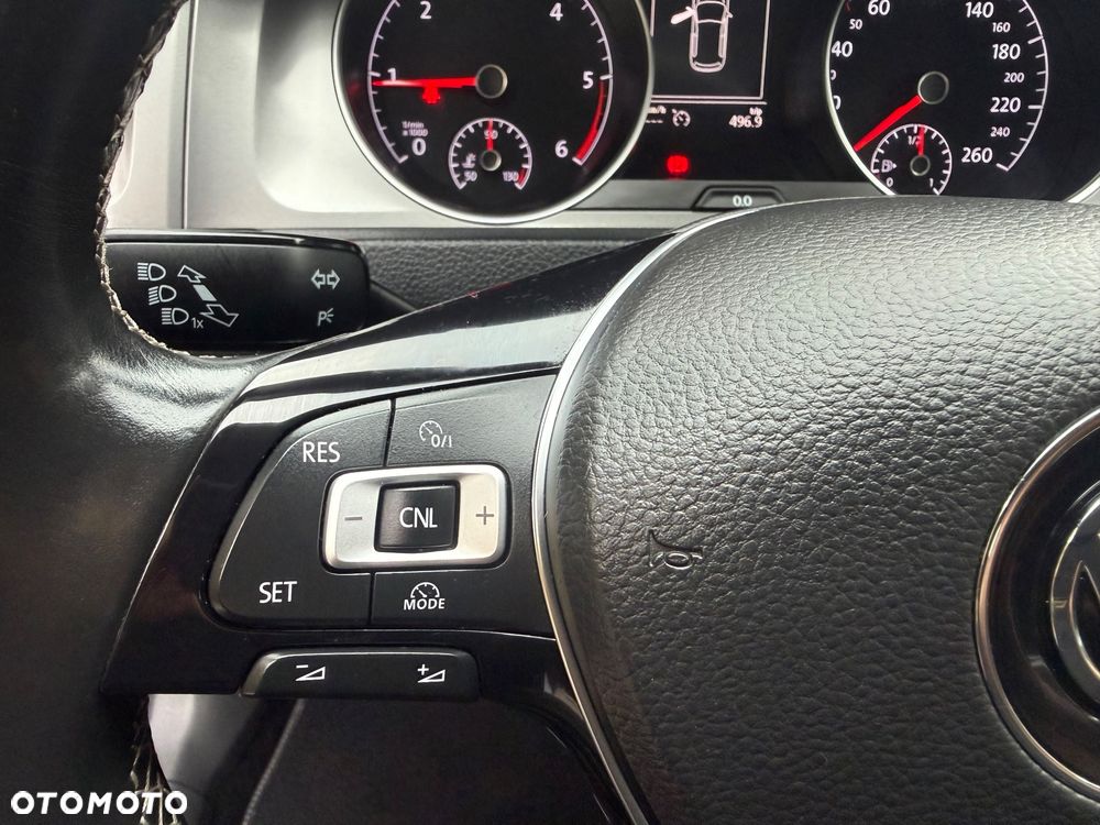 Volkswagen Golf 1.6 TDI BlueMotion Technology Lounge - 24