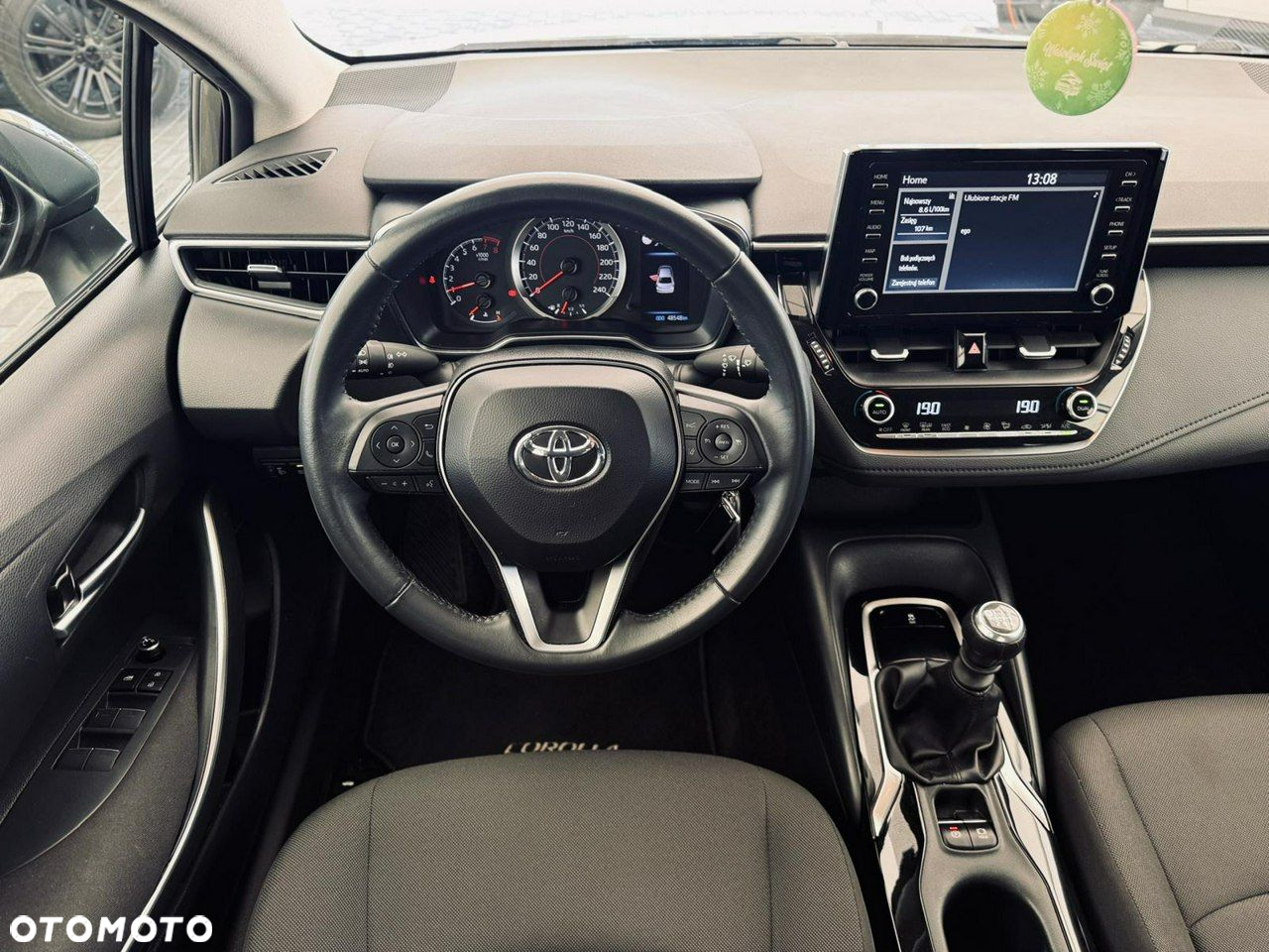 Toyota Corolla - 27