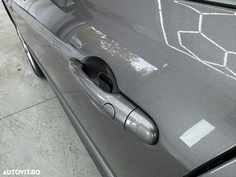 Renault Laguna ENERGY dCi 130 FAP Start & Stop Bose Edition - 20
