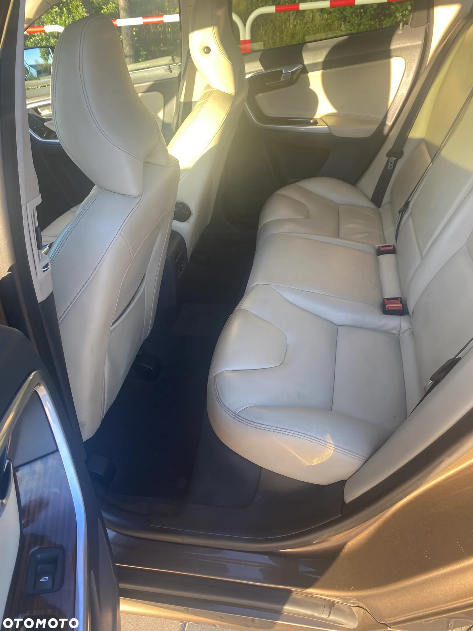 Volvo XC 60 D5 AWD Summum - 10