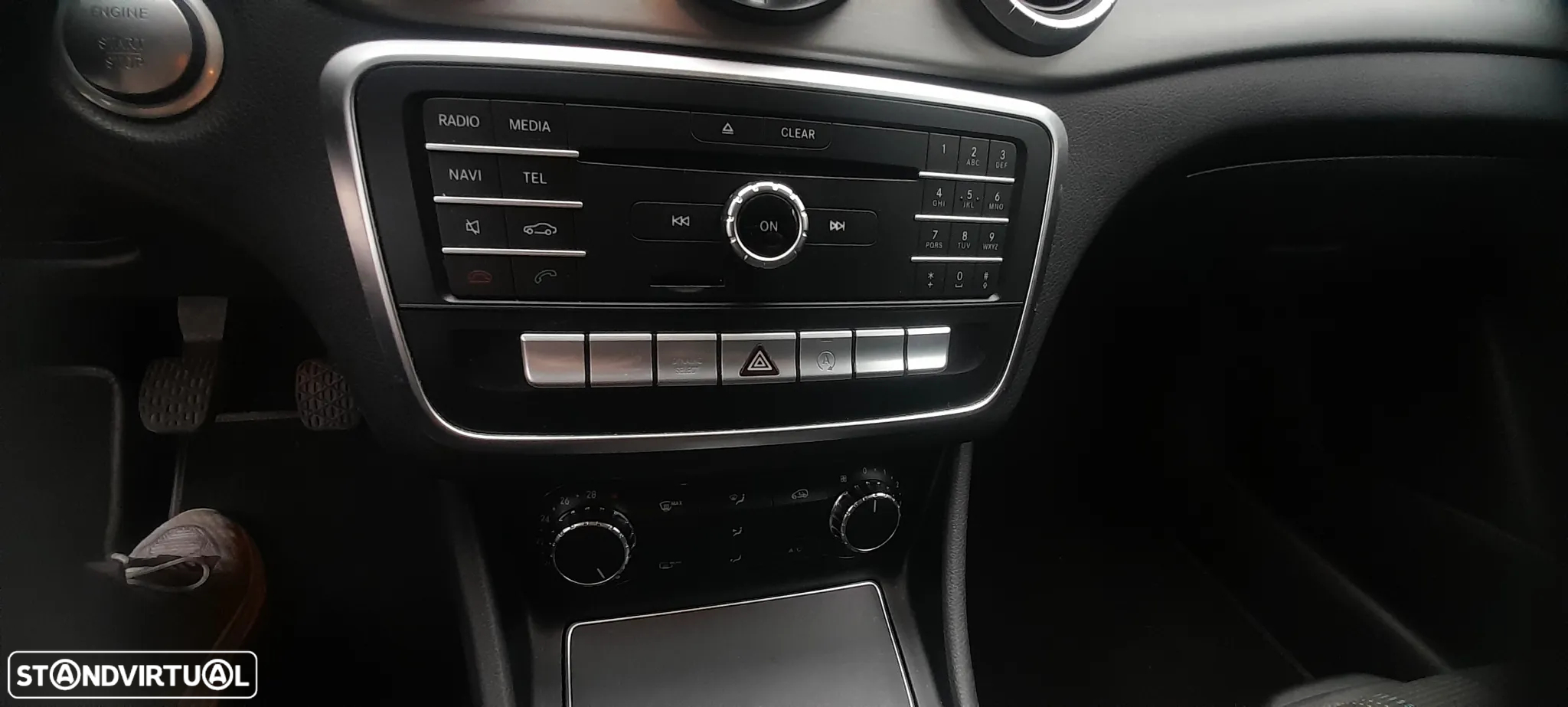 Mercedes-Benz CLA 180 d Peak Edition - 17