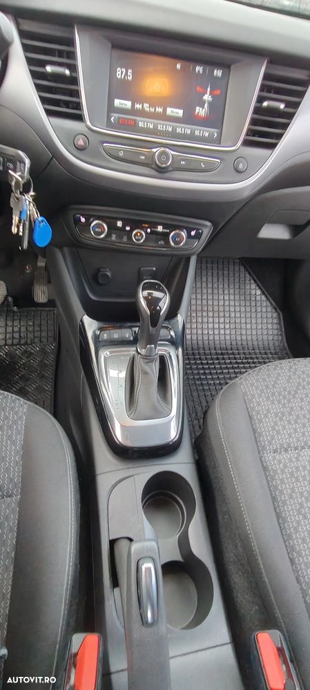 Opel Crossland 1.2 Turbo Start/Stop Aut. 2020 - 18