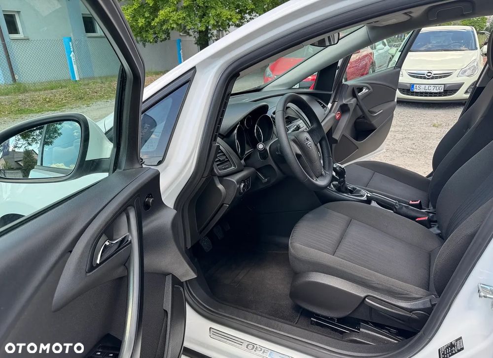 Opel Astra - 15