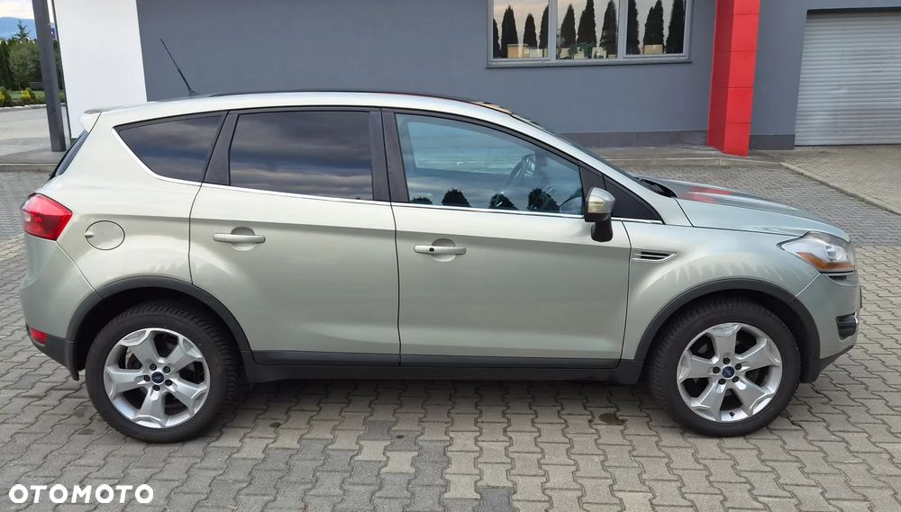 Ford Kuga 2.0 TDCi Titanium - 15