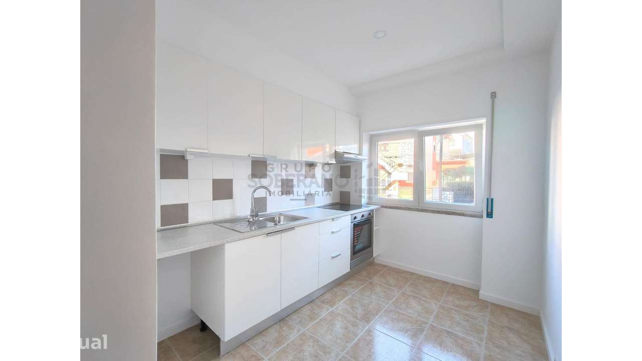 Apartamento T4 em Amora - Grande imagem: 4/17