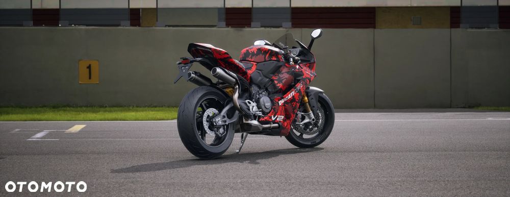 Ducati Panigale V2 - 4