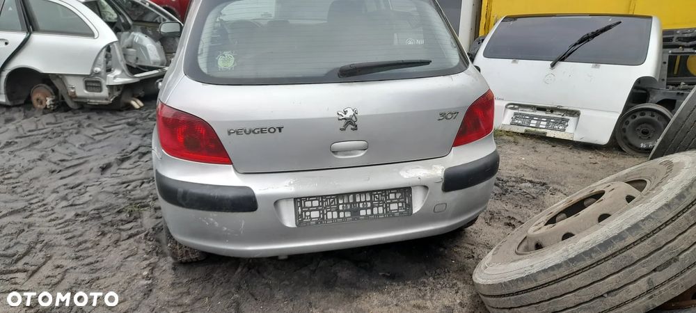 PEUGEOT 307 klapa tylna  EZR - 1