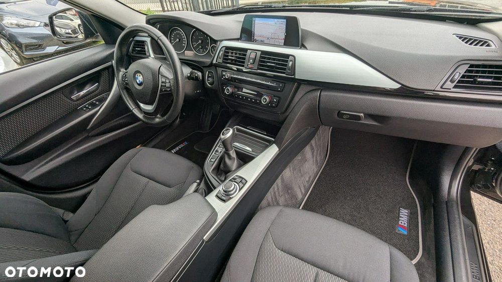BMW Seria 3 - 20