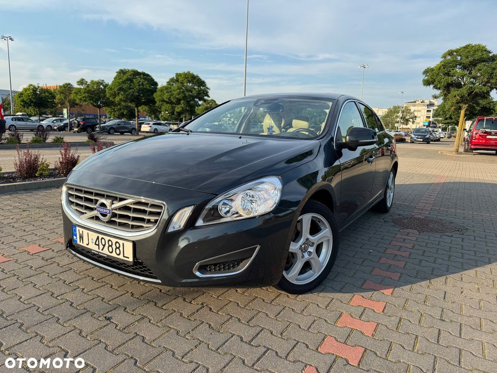 Volvo S60 2.5 T5 - 1