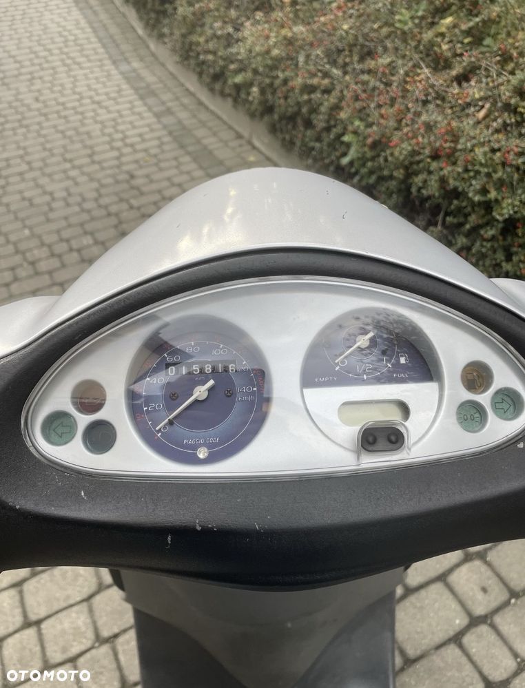 Piaggio FLY - 5