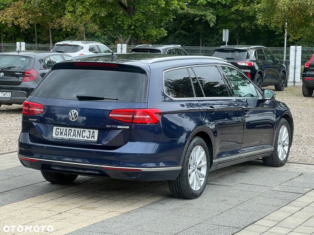 Volkswagen Passat Variant 2.0 TDI SCR DSG BlueMotion Highline - 9