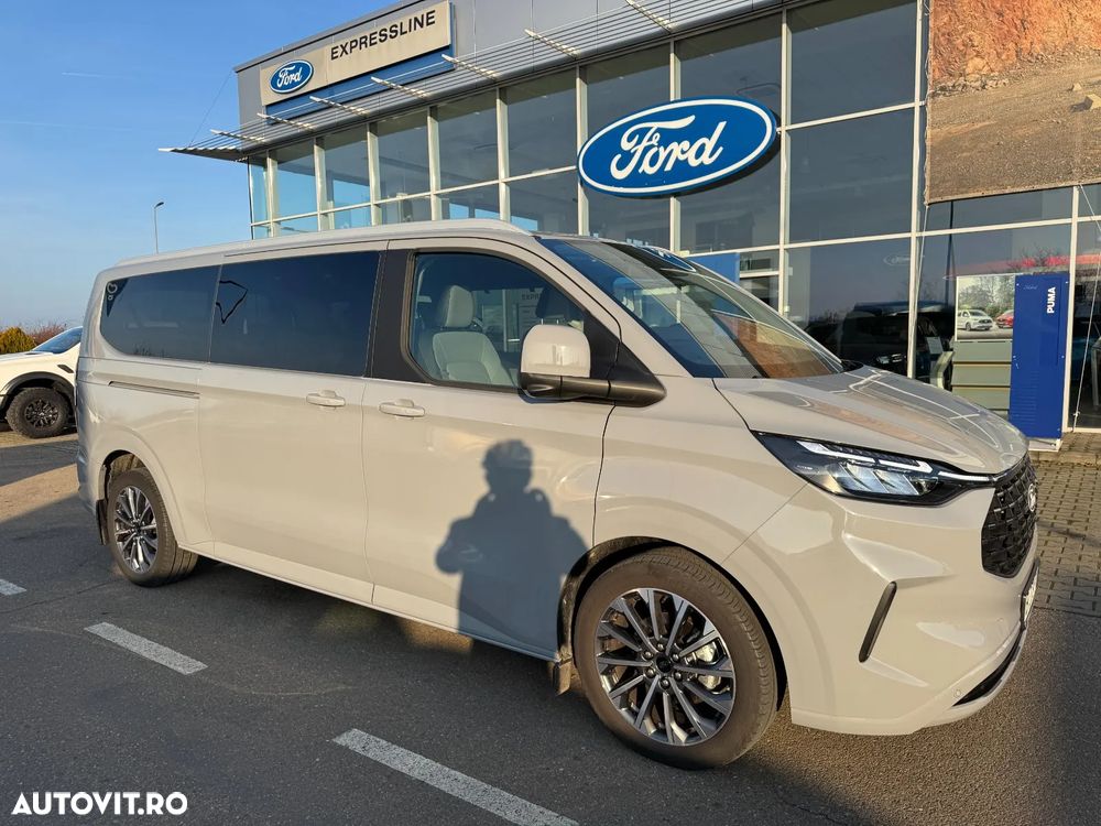 Ford Tourneo Custom Bus 320L 2.0 EcoBlue 170 CP 8AT L2H1 AWD Titanium X - 25