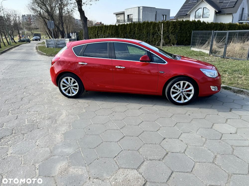 Opel Astra 1.7 CDTI Cosmo - 3
