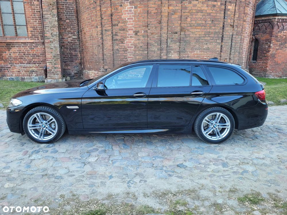 BMW Seria 5 530d xDrive Sport-Aut Luxury Line - 1