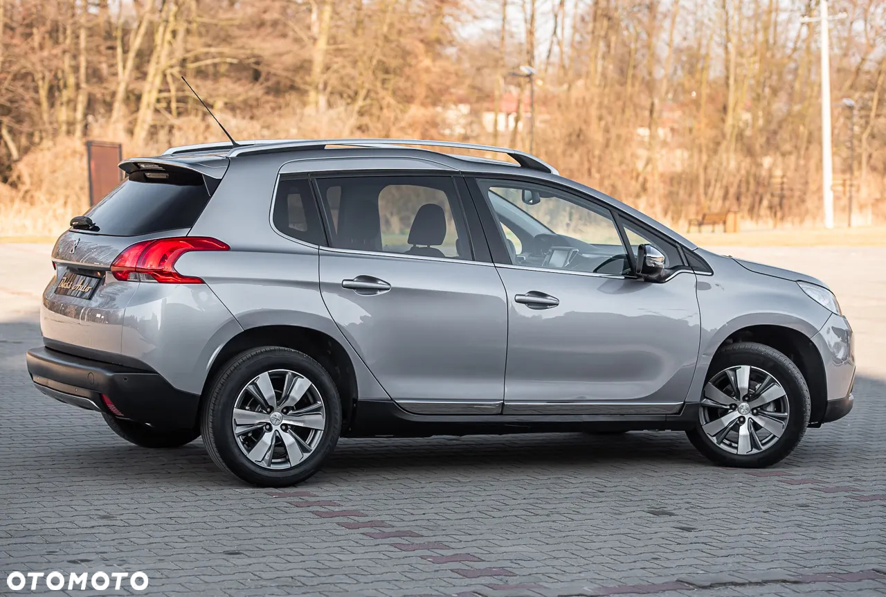 Peugeot 2008 e-HDi FAP 92 EGS6 STOP & START Allure - 11