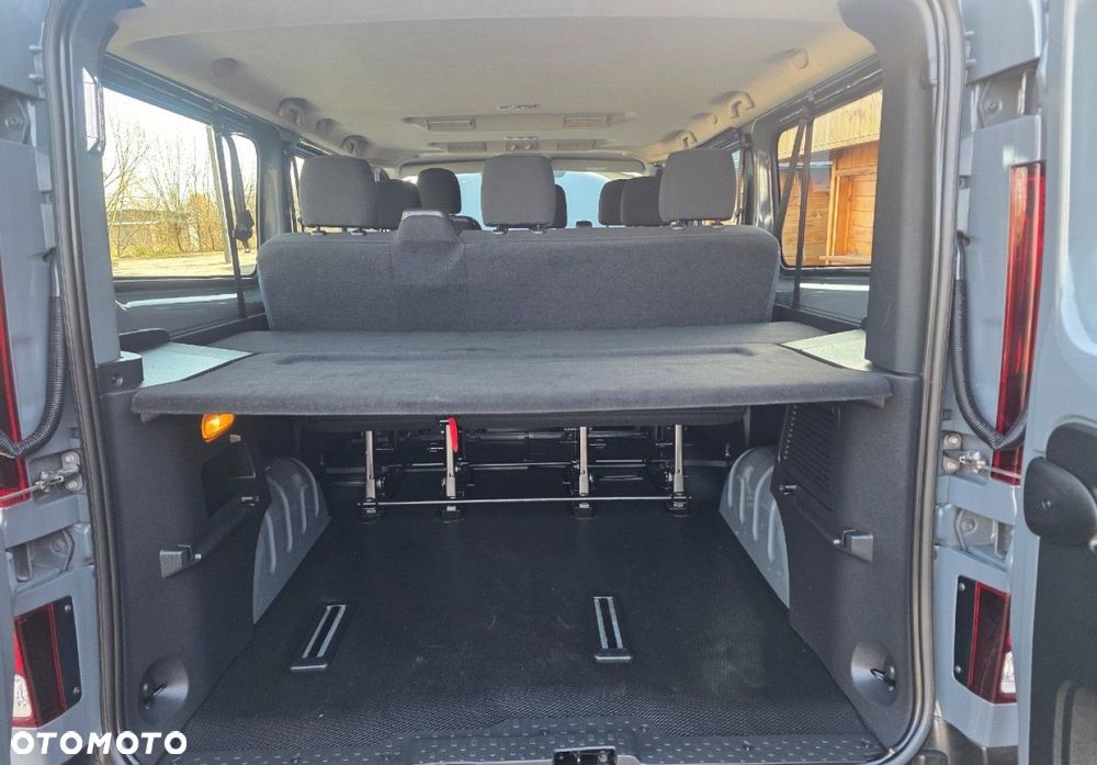 Renault Trafic - 31