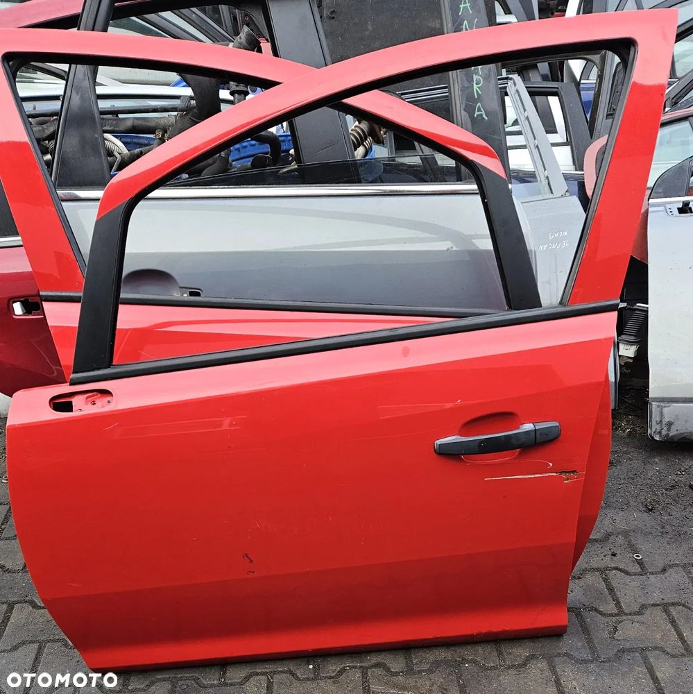 Opel Corsa D drzwi przód przednie prawe lewe 5D - 5