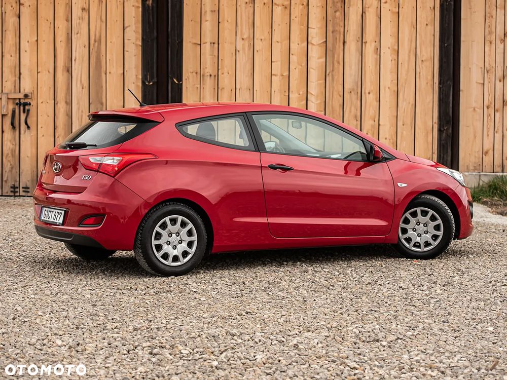 Hyundai i30 1.4 Blue Comfort - 14