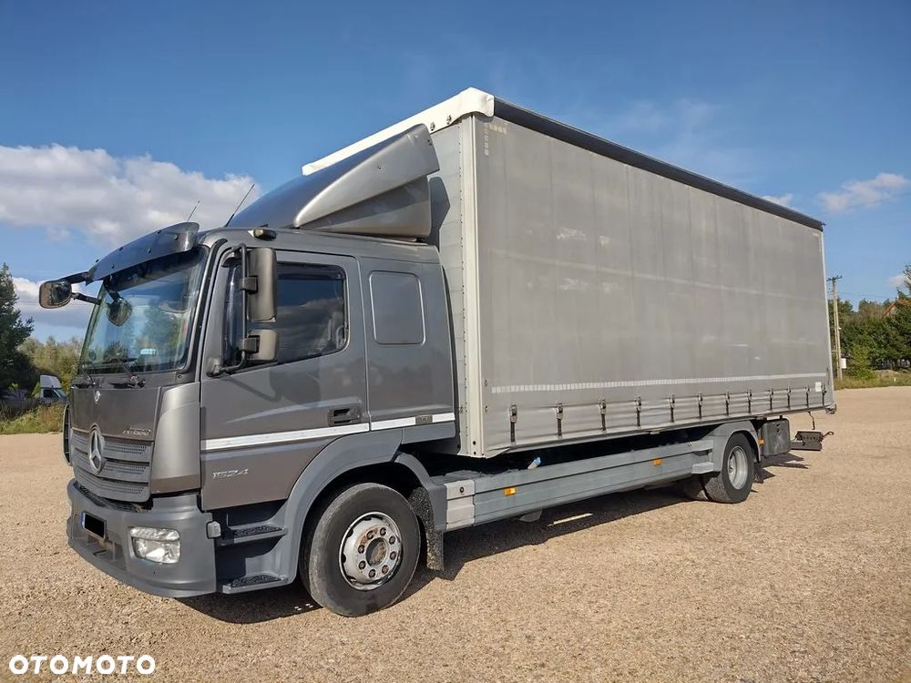 Mercedes-Benz ATEGO 1524 Firana 18 Palet Manual - 1
