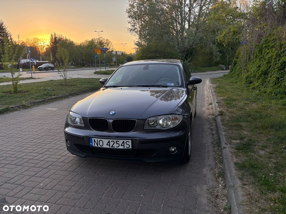 BMW Seria 1 118d DPF - 3