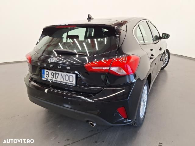 Ford Focus - 2