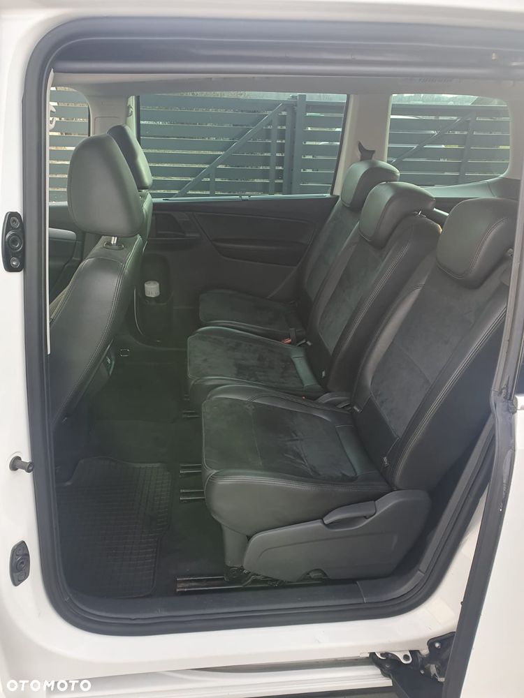 Volkswagen Sharan 2.0 TDI 4Motion BlueMotion Technology Highline - 9