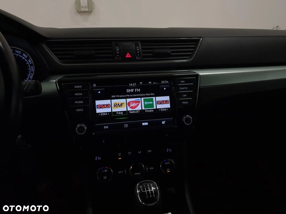 Skoda Superb 2.0 TDI Style - 15