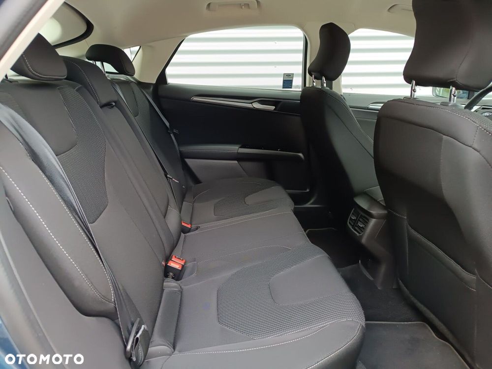Ford Mondeo 2.0 EcoBlue Titanium - 37