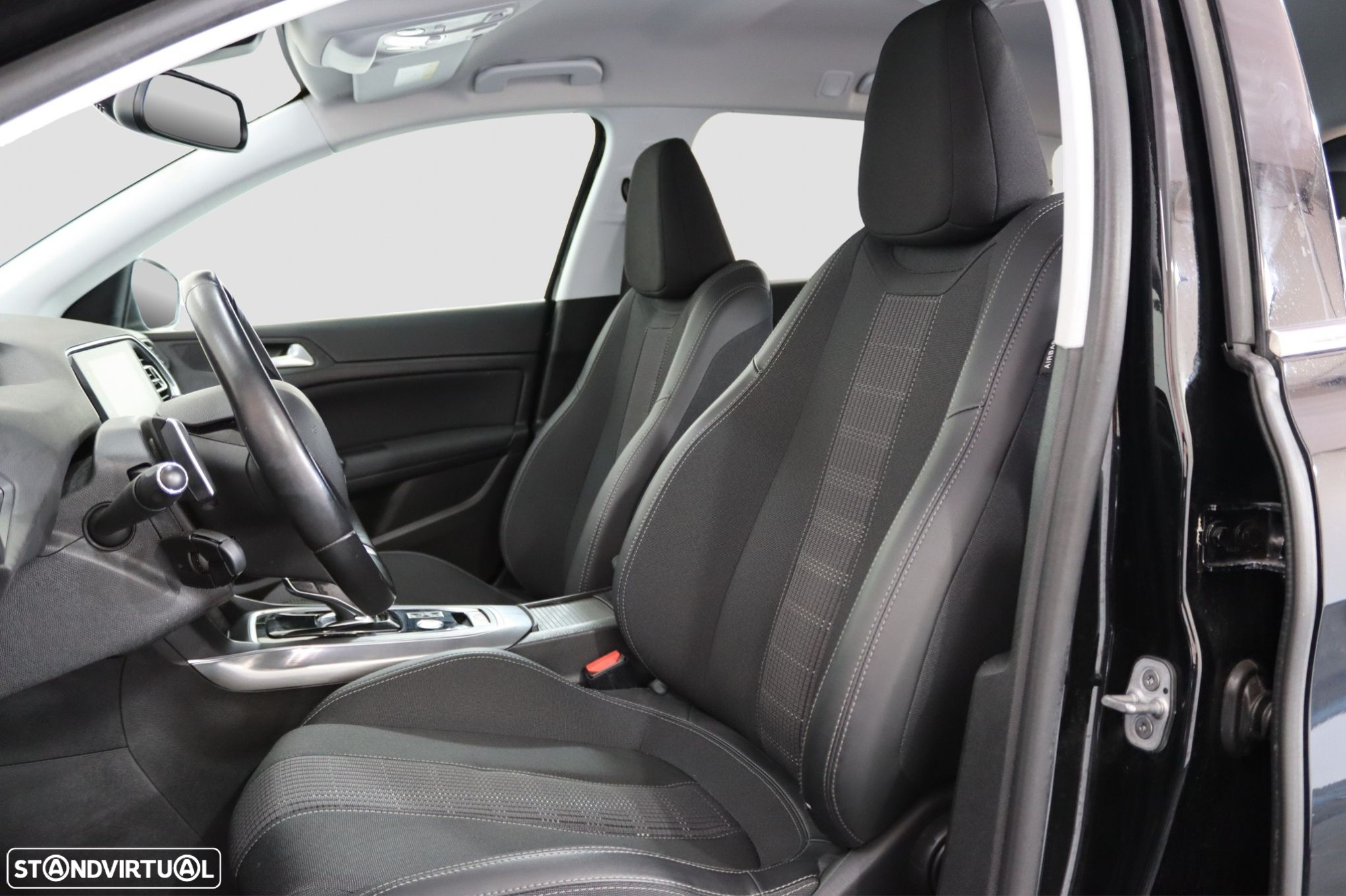 Peugeot 308 SW 1.2 PureTech Allure EAT8 - 12